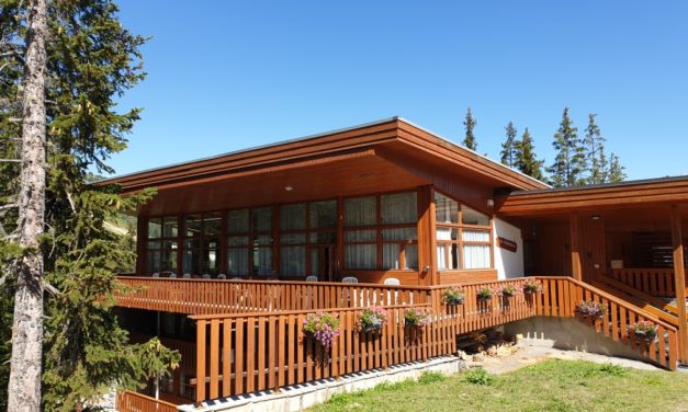 Éric, ne touche pas au chalet de Courchevel !